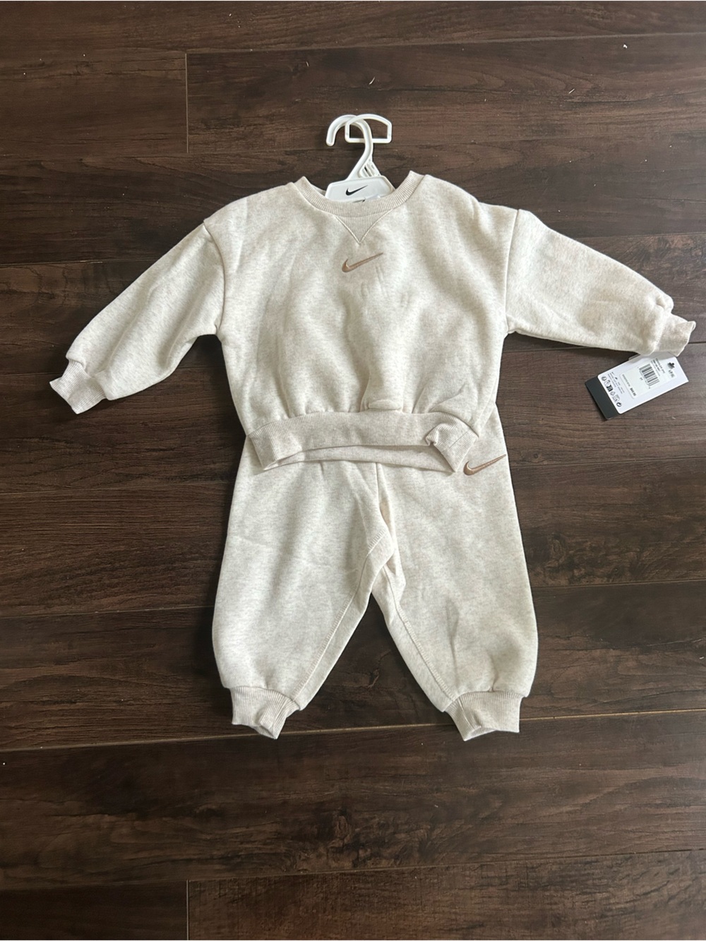 Boys Nike Ivory Heather Sweatsuit Size 2T